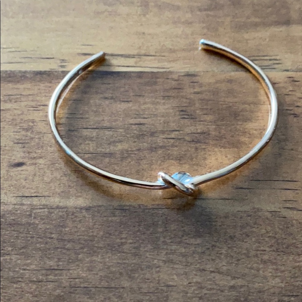 Stella & Dot knotted bracelet